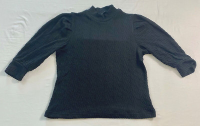 women's Fashion top size small black 3/4 sleeve crew neck textured diamond style