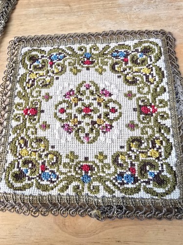 3 Vintage Belgium Floral Needlepoint Textile Doily Group Muylle *READ* - Picture 5 of 13