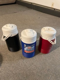 Igloo Nike Gatorade Legend Water Jug Cooler 1.9L Blue Black Red White Orange