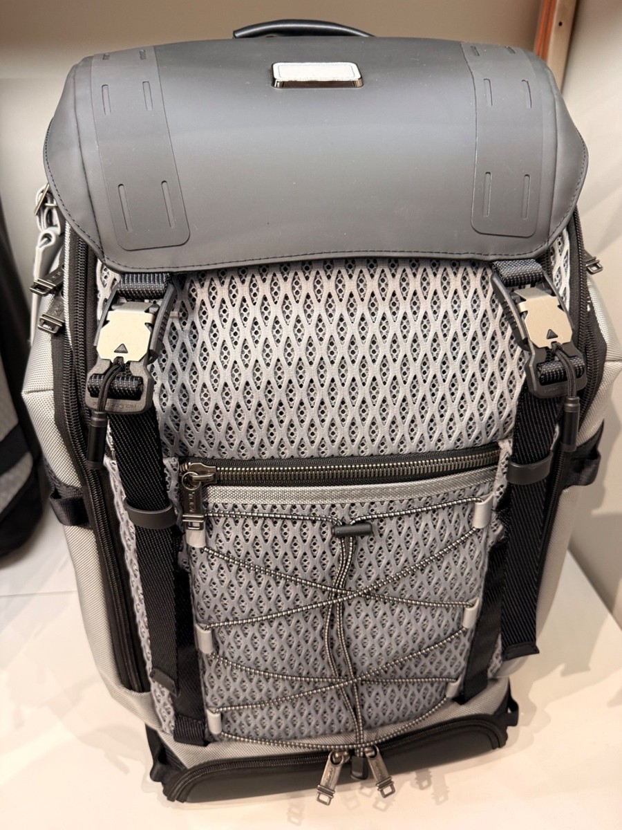 tumi alpha bravo expedition flap backpack The robust materials provide resistance to wear and make it suitable for daily commuting NEW Tumi ALPHA BRAVO EXPEDITION