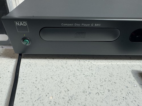 Reproductor de CD de audio para el hogar separado HiFi NAD C541i HDCD + control remoto - en muy buen estado - probado - post - Imagen 7 de 13