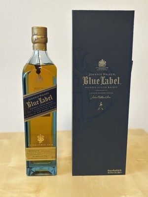 Johnnie Walker Blue Label Blended Scotch Whisky 40% Vol. 700ml