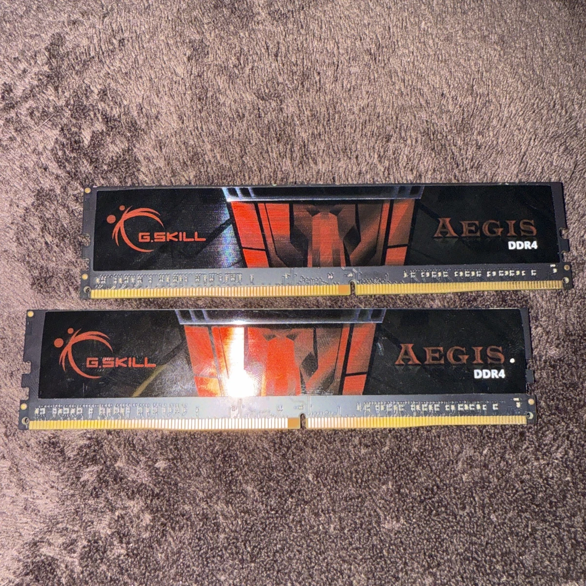 G. SKILL PC4-19200 (DDR4-2400) Bus Speed Computer RAM 16 GB Total