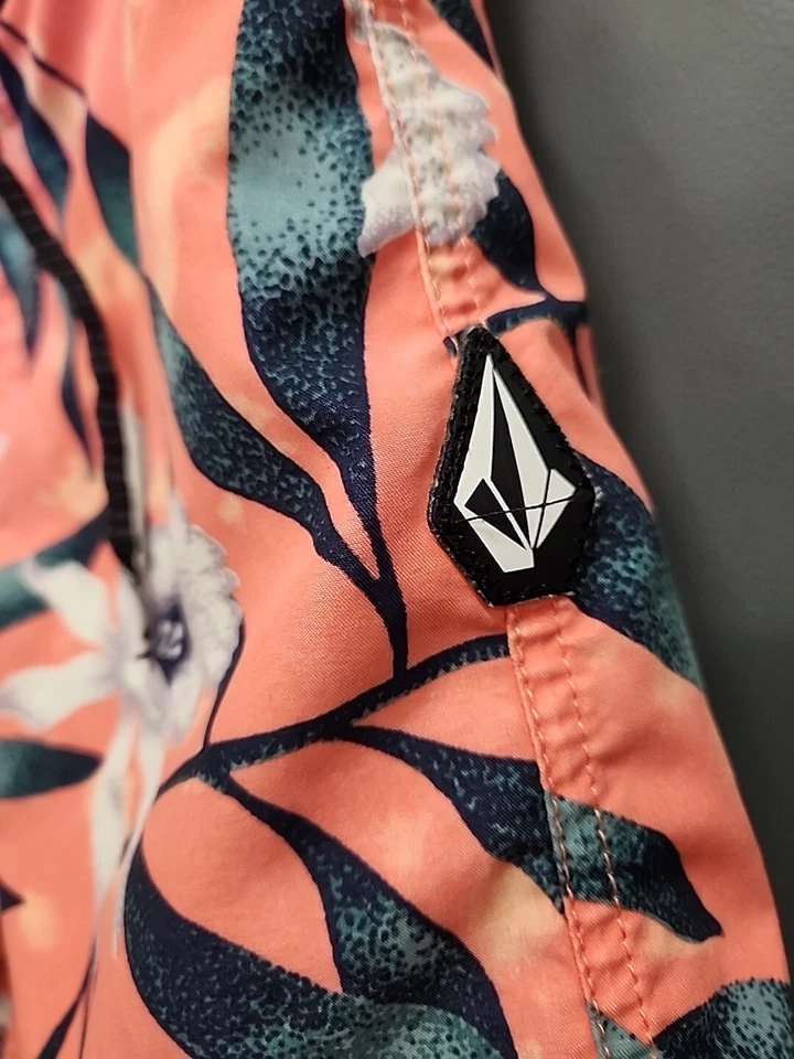 Boys Swimwear Volcom Floral Print Size 6 - Image 2 of 4