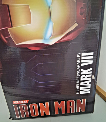 Iron Man Mark VII Headgear 1:1 Helmet LED Eyes Gold CG7248 Wearable New in Box
