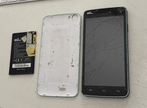 Wiko Lenny Defekt Display Gebrochen - Teilespender Deckel Platine Board Etc Ok