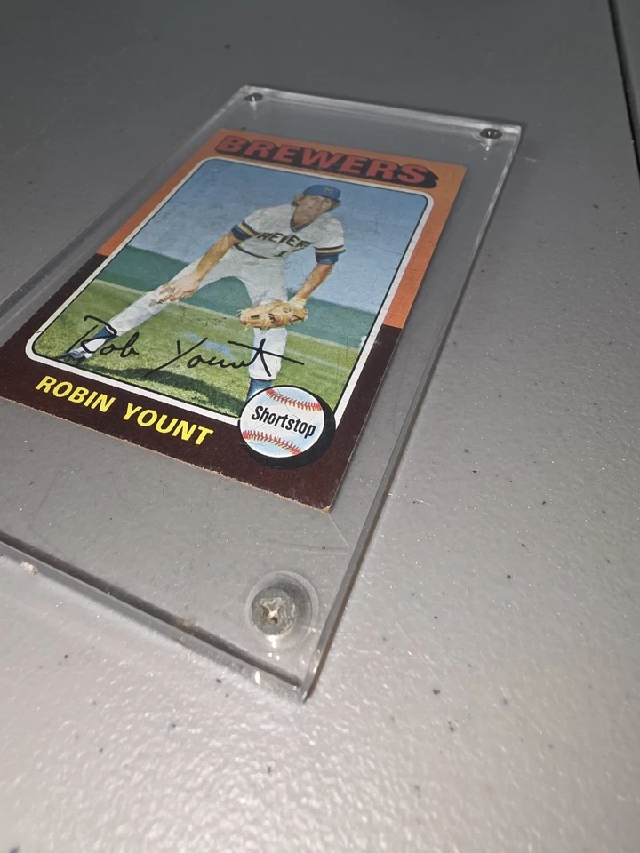 1975 Topps Mini #223 : ROBIN YOUNT Rookie card - Excellent Milwaukee Brewers - Image 4 of 4