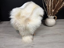 Icelandic Sheepskin Rug Pelt Genuine Seat Cover Throw Home Decor Natural