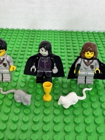 LEGO 4709 Harry Potter Hogwarts Castle -Minifigures hp005 hp002 hp012 Snape