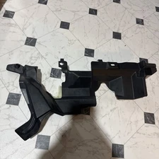 16 17 2016 2017 FORD EXPLORER FRONT LEFT KICK PANEL TRIM BLACK