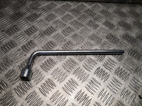 Dado Ruota Di Bloccaggio Mercedes Benz, Chiave Numero 315, Venditore UK