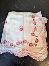 Vintage '50s Bold Pink Floral, Green Vine Print Ladies Fine Hankie Handkerchief