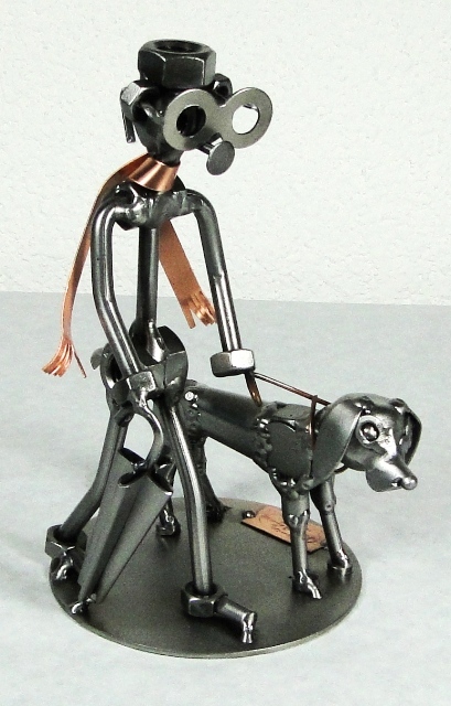 Objet déco métal promeneur avec son chien Hinz & Kunst sculpture acier contemporaine