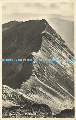 R589642 236 Riding Edge Helvellyn Abraham