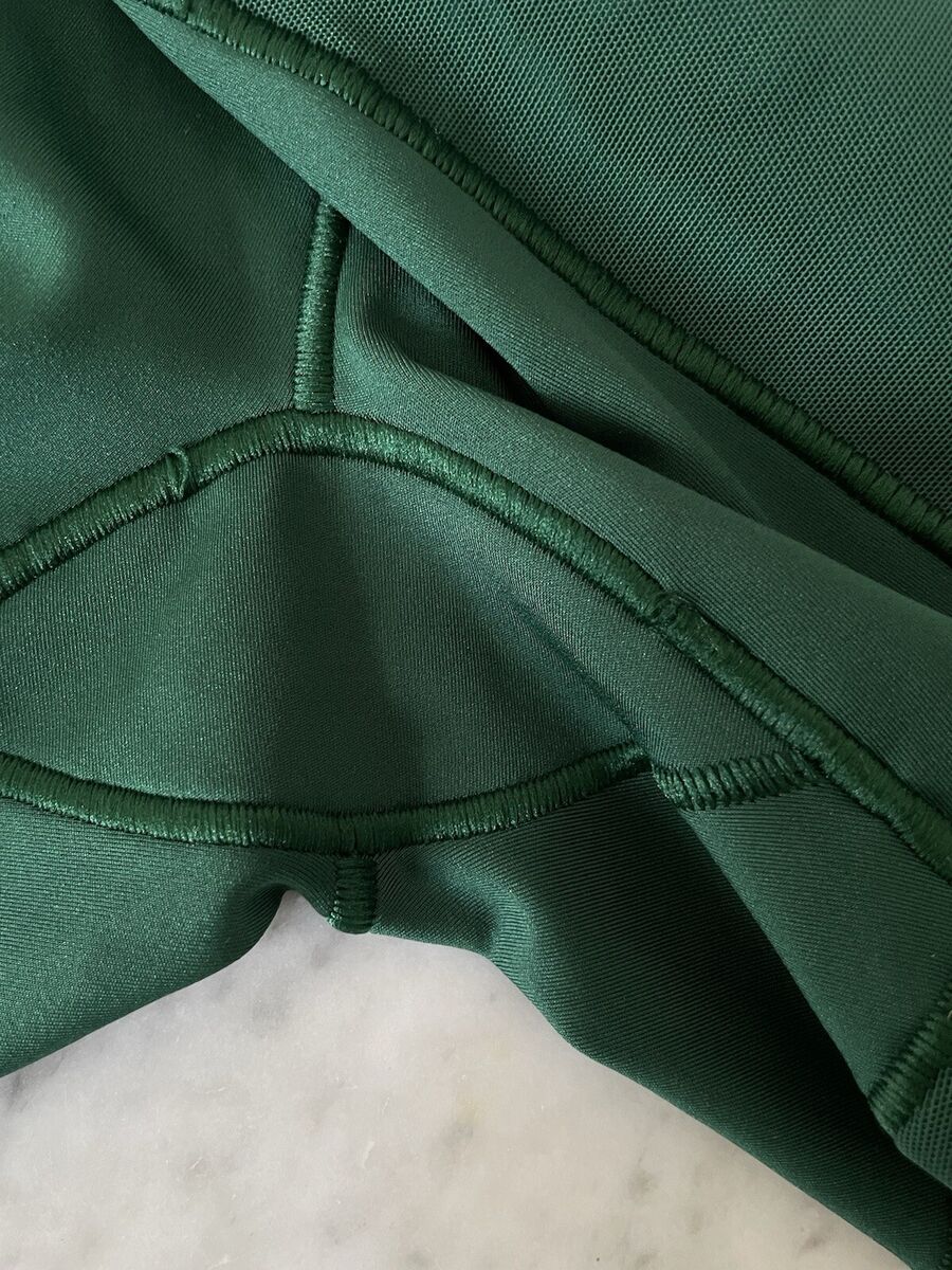 s-l1200.jpg s-l1200.jpg