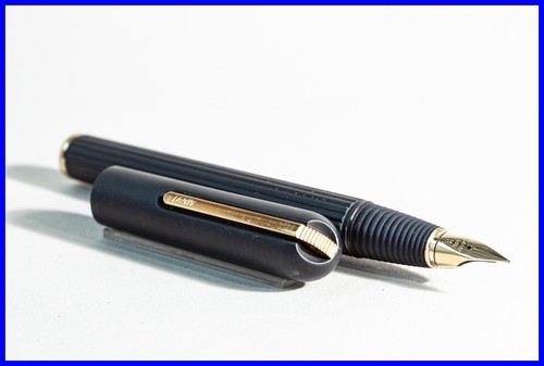 Vintage Lamy Persona Mario Bellini Diseño Relleno Titanio Óxido Negro US Grav - Bild 4 von 9