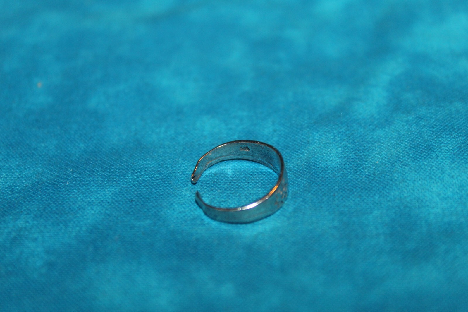 Sterling Silver Smiling Sun Toe Ring - image 6