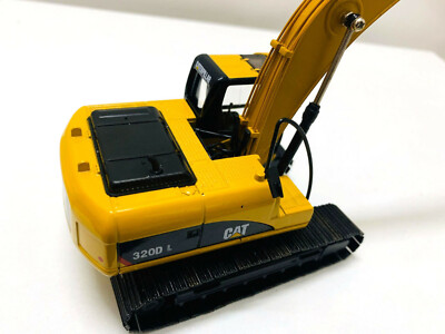 Caterpillar Cat 320D Long Reach Excavator Yellow 1:50 Scale