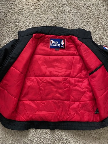 Vintage Chicago Bulls Pro Player Basketball NBA Black Jacket Puffer Mens M - Picture 4 of 8
