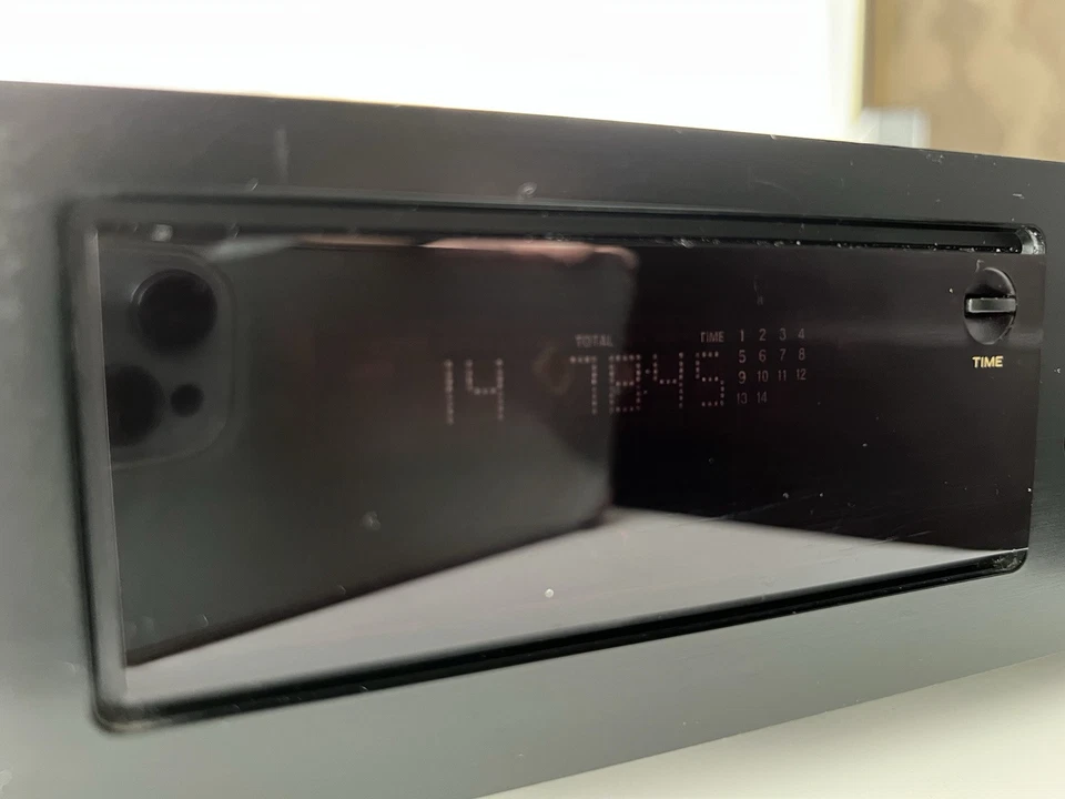 Marantz CD4000 CD Player – High-Quality Audiophile Sound – Tested & Working - Image 4 of 4