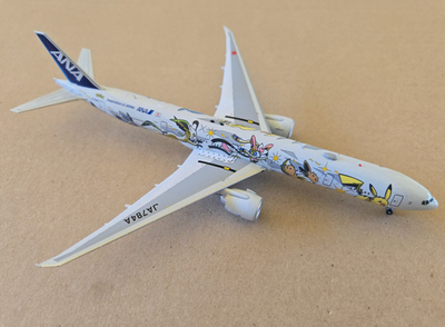 1:400 Boeing 777-300 ANA All Nippon Airways JA784A Pokemon Eevee