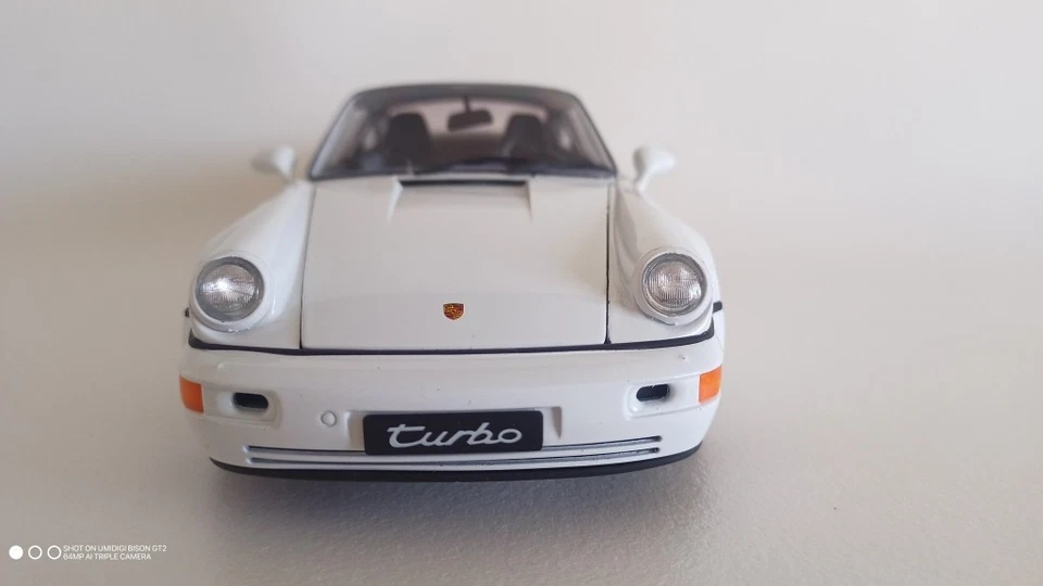 1:18 Porsche 964 Turbo 3.6 blanche état neuf - Photo 3/4