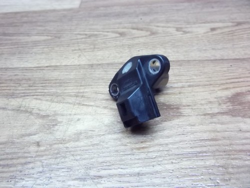 Suzuki GSR 750 C5    Nockenwellensensor Sensor OT-Geber