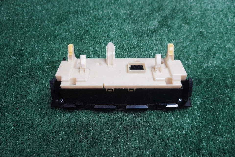 2014 2015 2016 LEXUS IS250 TEMPERATURE AC Control PANEL OEM 5590053191 - Изображение 2 из 4