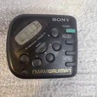 VTG Sony FM/AM Walkman Radio & Belt Clip SRF-M32 - Works Great - FREE SHIPPING