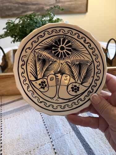 Talavera mexikanische Volkskunst handbemalt Liebesvögel 3 Fuß kleine Schale 5,5 "x 2" - Bild 3 von 9