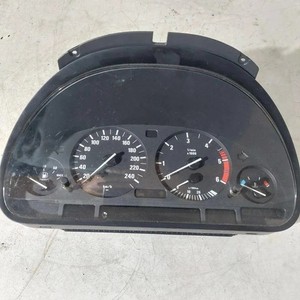 BMW 5 Touring E39 Kombiinstrument 62116903761 2.50 Diesel 120kw 2001 34310899