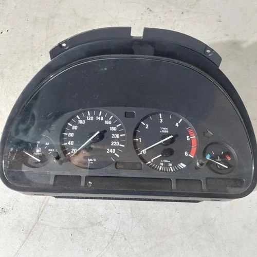 BMW 5 Touring E39 Kombiinstrument 62116903761 2.50 Diesel 120kw 2001 34310899