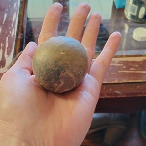 Civil War (1861-65) Original Artillery Cannonball Militaria Collectible