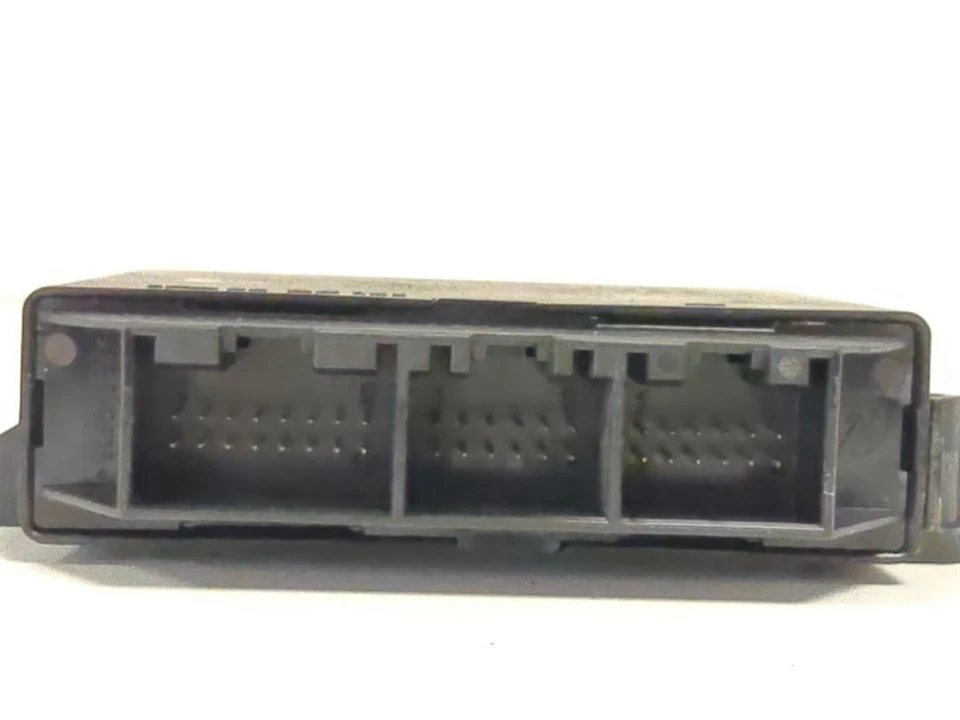 CENTRALINA MODULO PARCHEGGIO Audi A4 Cabriolet (B6) 2002 8Z0919283A - Immagine 2 di 3