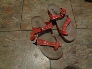 mephisto red sandals