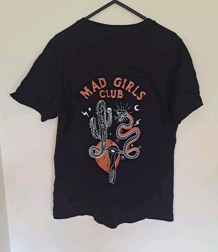 Mad Girls Club Slogan Crew Neck Neckline Tee T-shirt Size 14 Large $4 EXPRESS