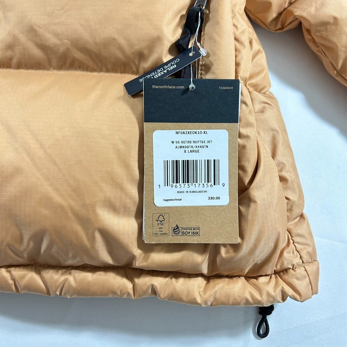 NWT The North Face Women's 1996 Retro Nuptse Jacket/700 fill NWT The North Face Women's 1996 Retro Nuptse Jacket/700 fill
