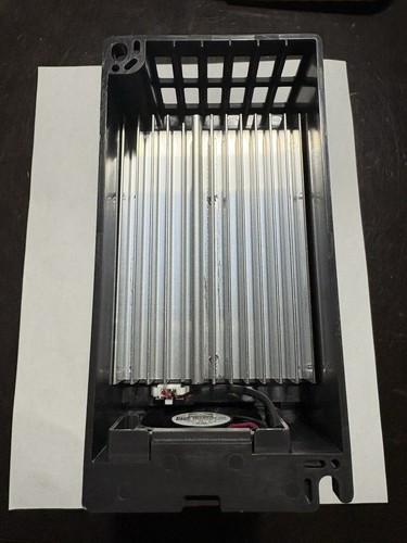VFD3A0MS53ANSAA Delta MS300 Delta Electronics 2Hp (HD 3A) / 3Hp (ND 3.6A) 575VAC - Foto 8 di 13