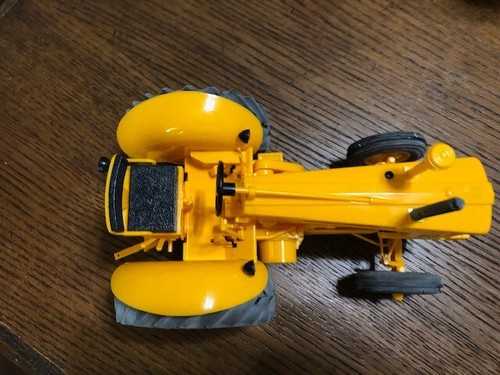 NIB 1/16 Yoder John Deere 720 Industrial Pony Start Diesel In Box!! - Picture 2 of 5