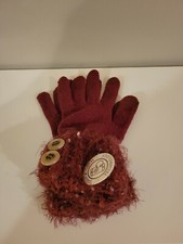 Simply Noelle Smart Touch Tech Red Gloves W/ Tags  Beige Buttons New Unused Set