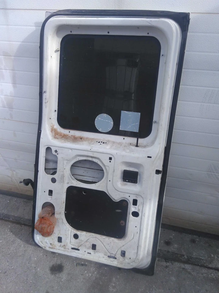 Used Right Rear Cargo Door Assembly Back fits: 2007 Ford E150 VAN w/window Right Foto 3 de 4