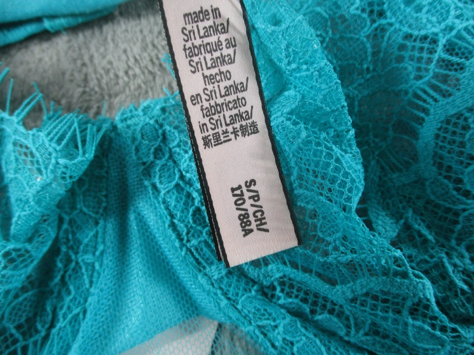 Victoria's Secret Lace Bodysuit Womens Small Teal Sheer Underwire Teddy Lingerie - Image 4 of 4