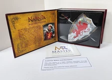 DISNEY SHOWCASE COLLECTIONS CHRONICLE OF NARNIA MASTER REPLICAS SWORD & SHIELD