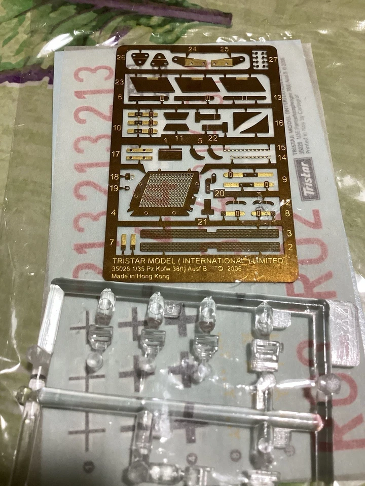 TRISTAR MODEL Internazionale-fotoincisione -35026 - Pz.kpfw 38- Scala 1/35 -2006 - Immagine 2 di 2