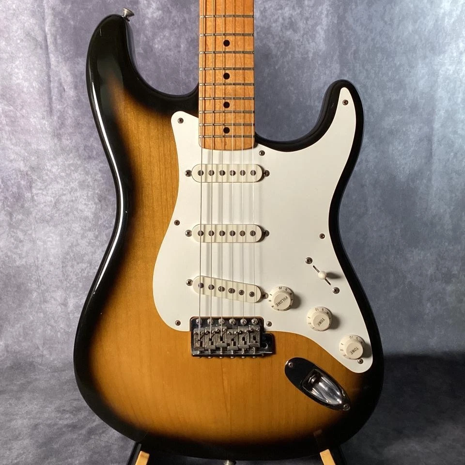 Preços baixos em American Vintage 57 Stratocaster | eBay
