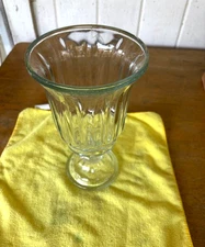 Vintage Home Interiors and Gifts Glass Candle Hurricane Vase 11" H x 6" Dia. EUC