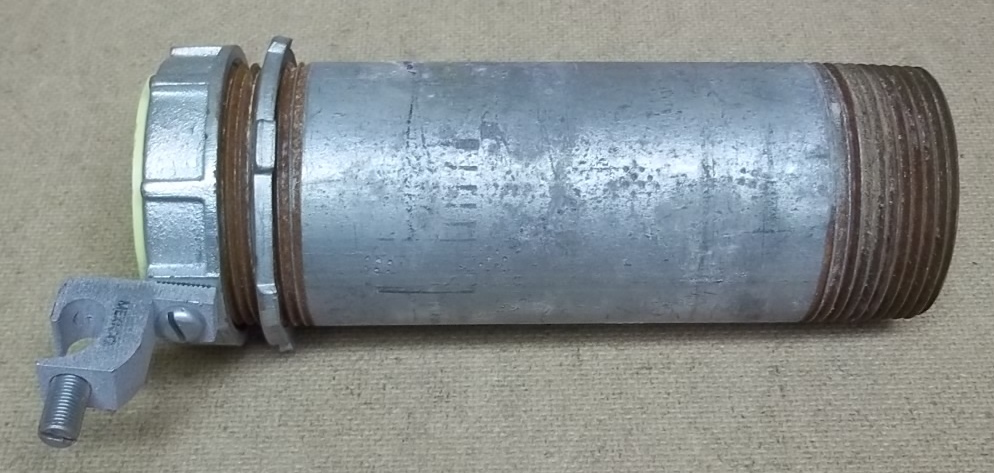 Conduit Fitting 2 1/2in x 8in with Compression Ring
