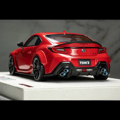 MakeUp 1:18 TOYOTA TOM'S GR86 Wide Body 2022 Spark Red Diecast Car