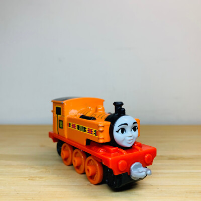 Nia Thomas the Tank Friends Adventures Diecast Push Along