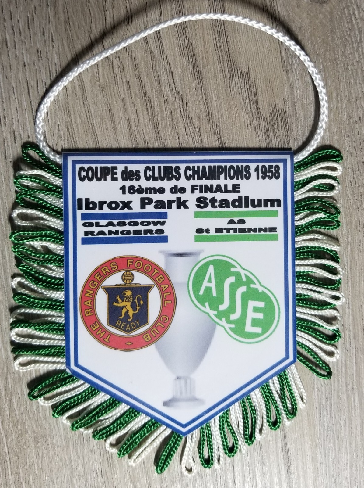 AS Saint Etienne Saint Mirren rare fanion coupe d